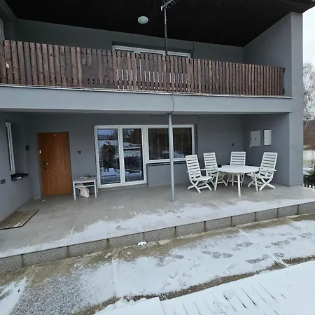 Stara Voda Apartment Tochovice